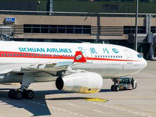 B-6518 - Sichuan Airlines  Airbus A330-200