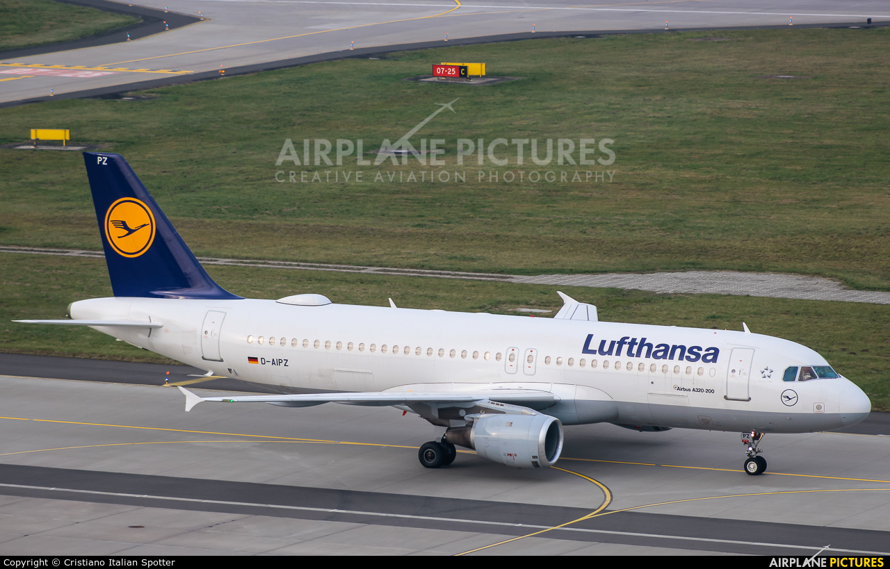 Lufthansa D-AIPZ aircraft at Kraków - John Paul II Intl