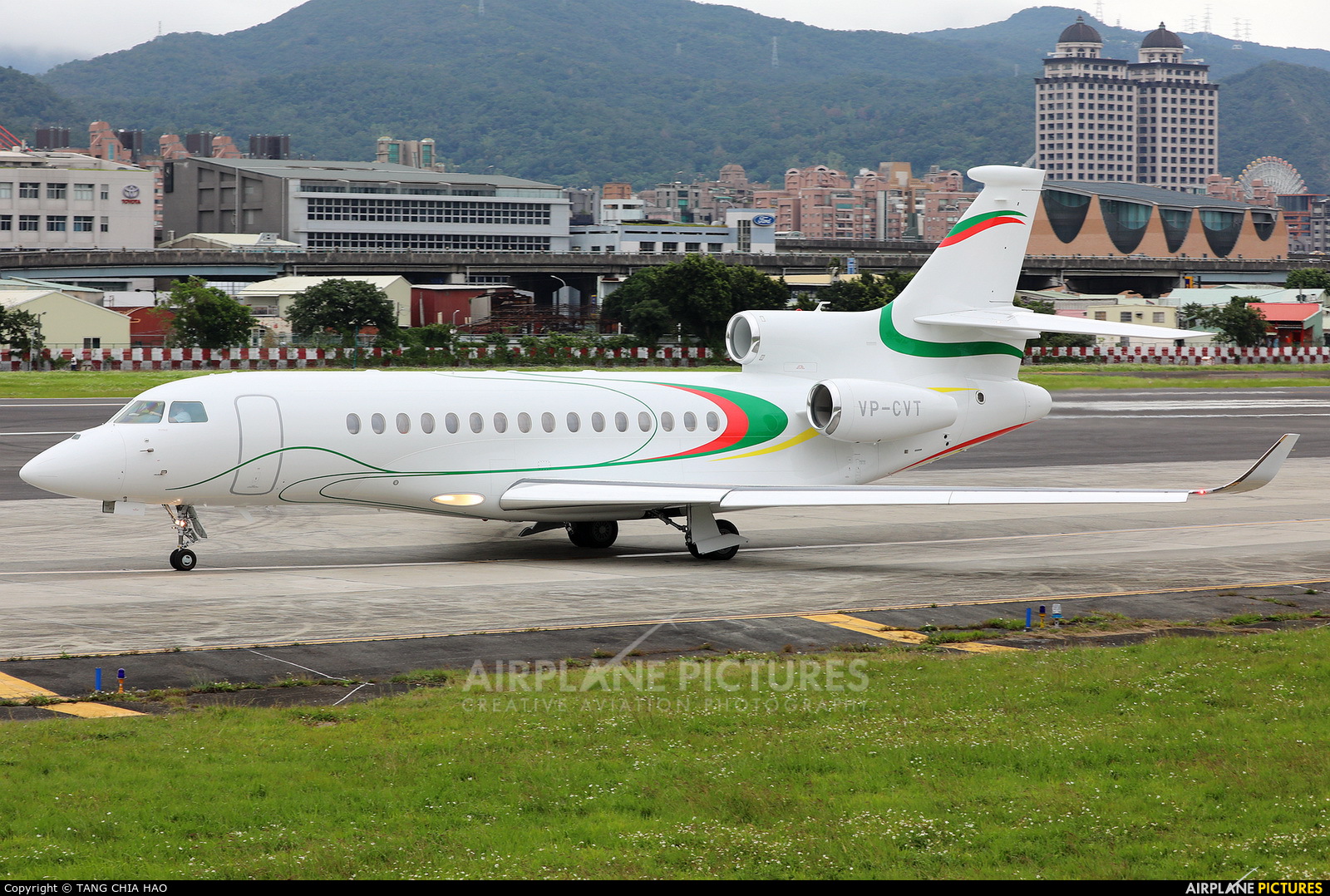 Private VP-CVT aircraft at Taipei Sung Shan/Songshan Airport