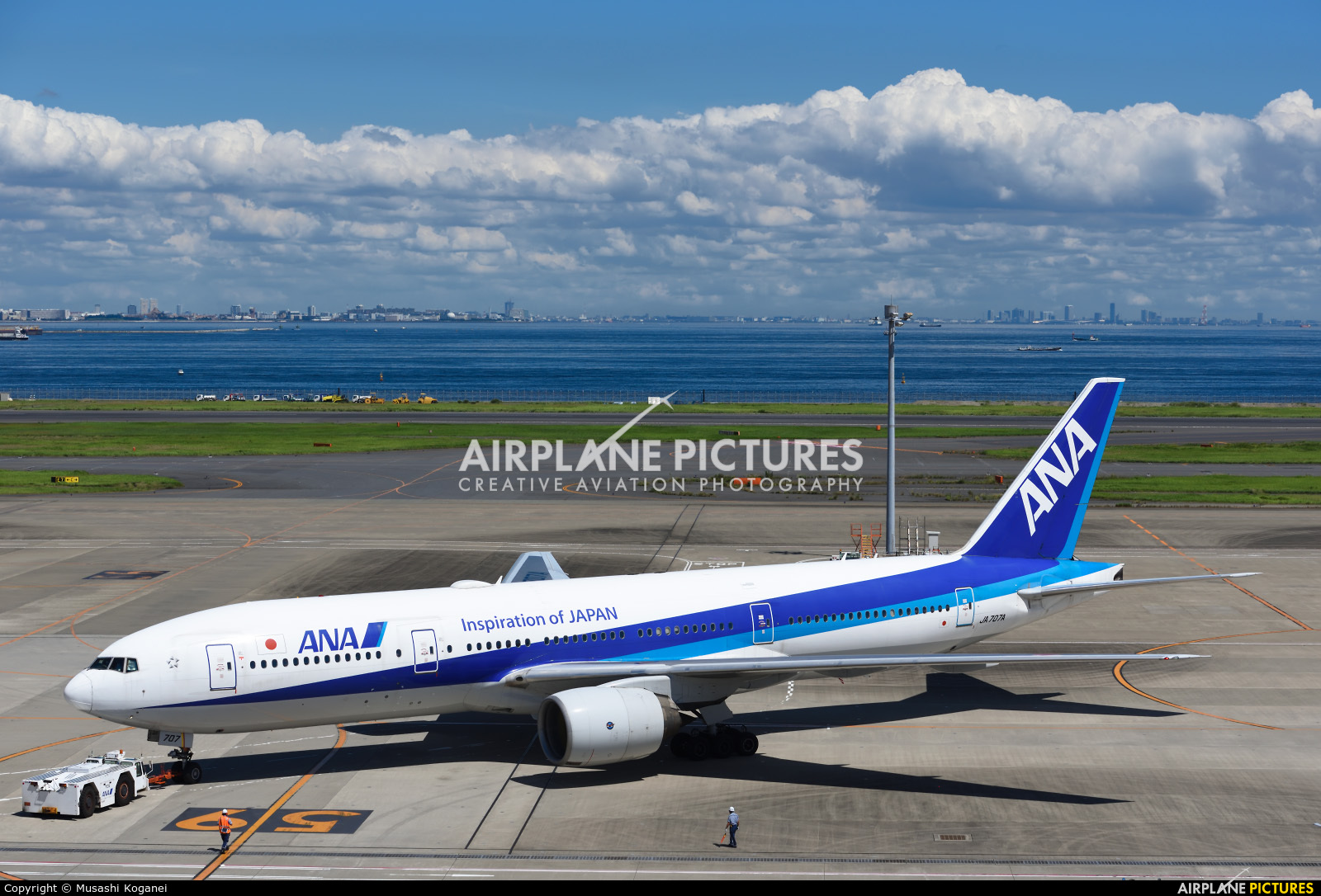 ANA - All Nippon Airways JA707A aircraft at Tokyo - Haneda Intl