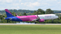 Wizz Air HA-LXF image