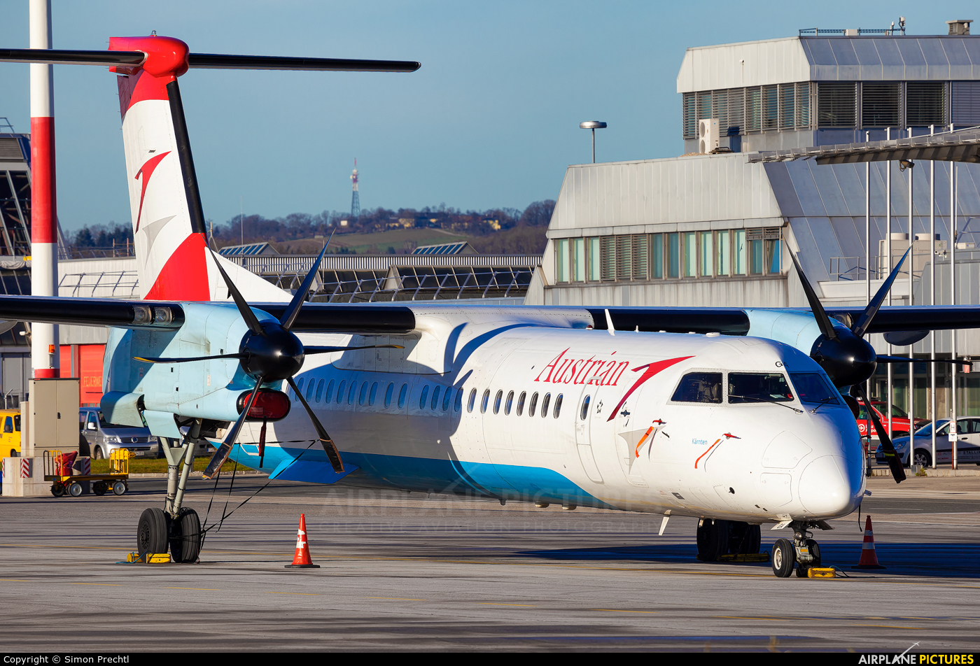 Austrian Airlines/Arrows/Tyrolean OE-LGA aircraft at Linz