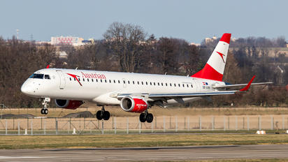 OE-LWK - Austrian Airlines/Arrows/Tyrolean Embraer ERJ-195 (190-200)