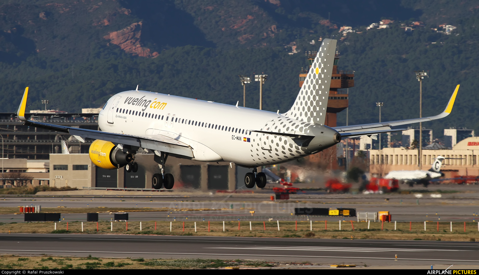 Vueling Airlines EC-MAN aircraft at Barcelona - El Prat
