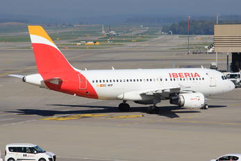 EC-MFP - Iberia Airbus A319