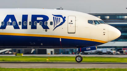 EI-EVR - Ryanair Boeing 737-800