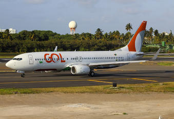 PR-GZR - GOL Transportes Aéreos  Boeing 737-8K2