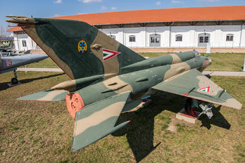 5721 - Hungary - Air Force Mikoyan-Gurevich MiG-21bis