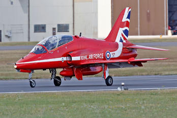 XX323 - Royal Air Force "Red Arrows" British Aerospace Hawk T.1/ 1A