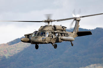 0-26694 - USA - Army Sikorsky UH-60L Black Hawk