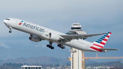 N734AR - American Airlines Boeing 777-300ER