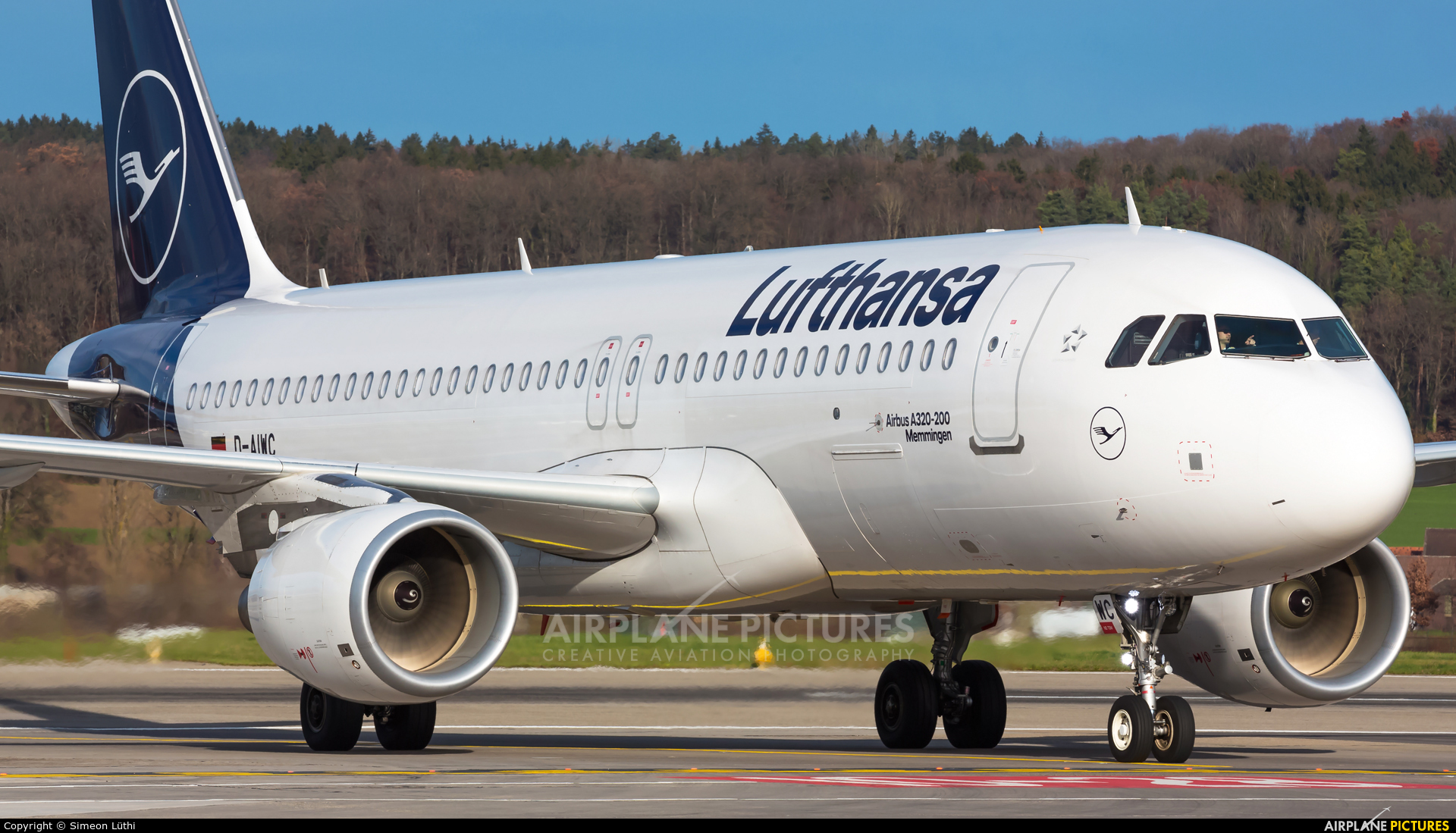 Lufthansa D-AIWC aircraft at Zurich