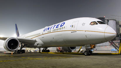 N26970 - United Airlines Boeing 787-9 Dreamliner