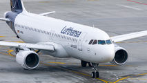 Lufthansa D-AIWK image