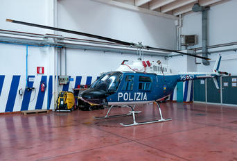 PS-67 - Italy - Police Agusta / Agusta-Bell AB 206A & B