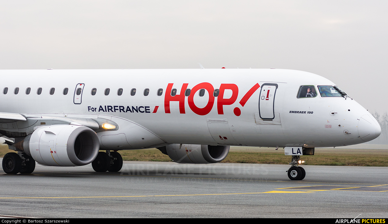 Air France - Hop! F-HBLA aircraft at Wrocław - Copernicus
