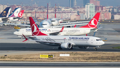 TC-LCA - Turkish Airlines Boeing 737-8 MAX