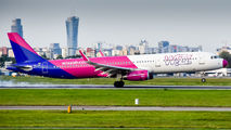 Wizz Air HA-LXK image