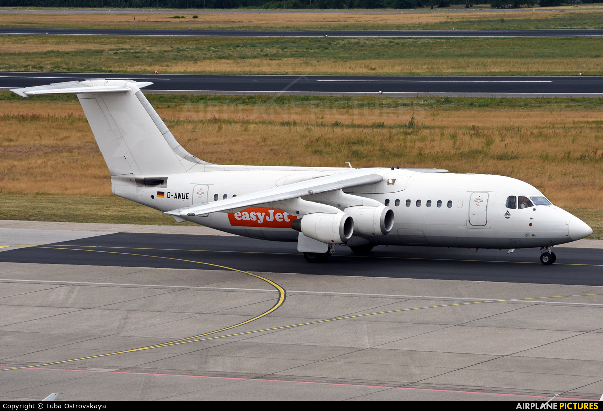 easyJet D-AWUE aircraft at Berlin - Tegel