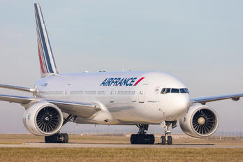 F-GSPI - Air France Boeing 777-200ER