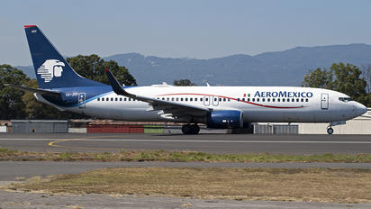 XA-JOY - Aeromexico Boeing 737-800