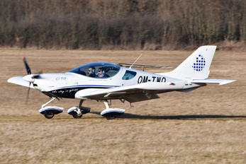 OM-TWO - Private CZAW / Czech Sport Aircraft PS-28 Cruiser