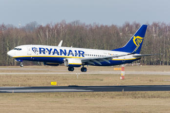 EI-DWZ - Ryanair Boeing 737-800