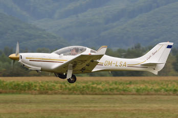 OM-LSA - Aerospool Aerospol WT9 Dynamic