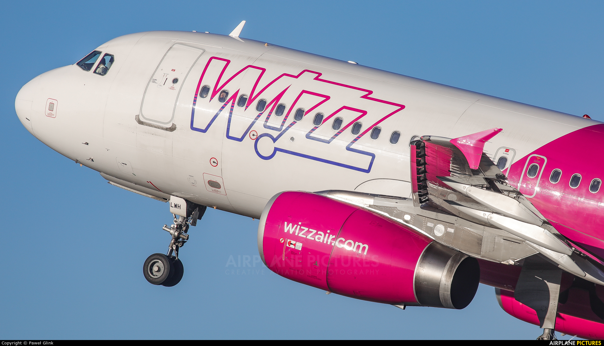 Wizz Air HA-LWH aircraft at Gdańsk - Lech Wałęsa