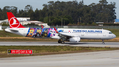 TC-JSU - Turkish Airlines Airbus A321