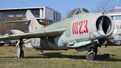 1023 - Poland - Air Force PZL Lim-5