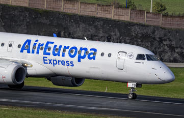 EC-KYO - Air Europa Express Embraer ERJ-195 (190-200)