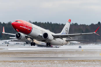 EI-FYE - Norwegian Air Shuttle Boeing 737-8 MAX