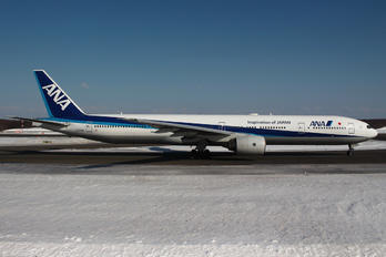 JA754A - ANA - All Nippon Airways Boeing 777-300