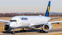 D-AIXE - Lufthansa Airbus A350-900 aircraft