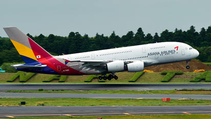HL7625 - Asiana Airlines Airbus A380