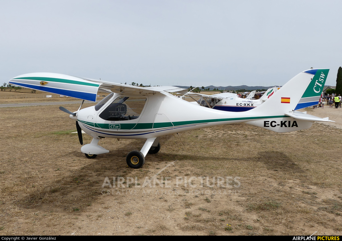 Private EC-KIA aircraft at Igualada - Odena