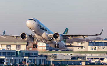 B306P - Spring Airlines Airbus A320 NEO