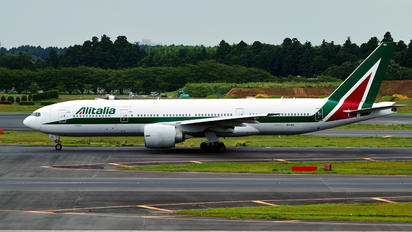 EI-ISA - Alitalia Boeing 777-200ER