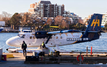 C-FGQH - Harbour Air de Havilland Canada DHC-6 Twin Otter