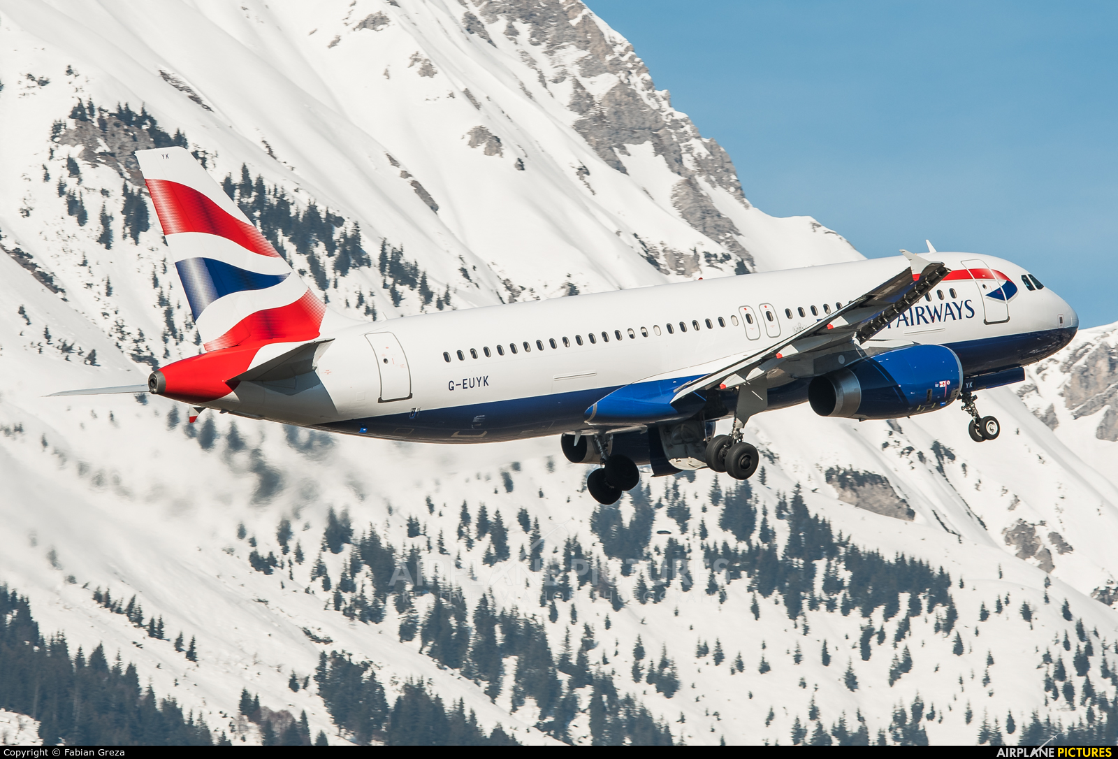 British Airways G-EUYK aircraft at Innsbruck