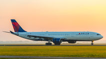 N817NW - Delta Air Lines Airbus A330-300 aircraft