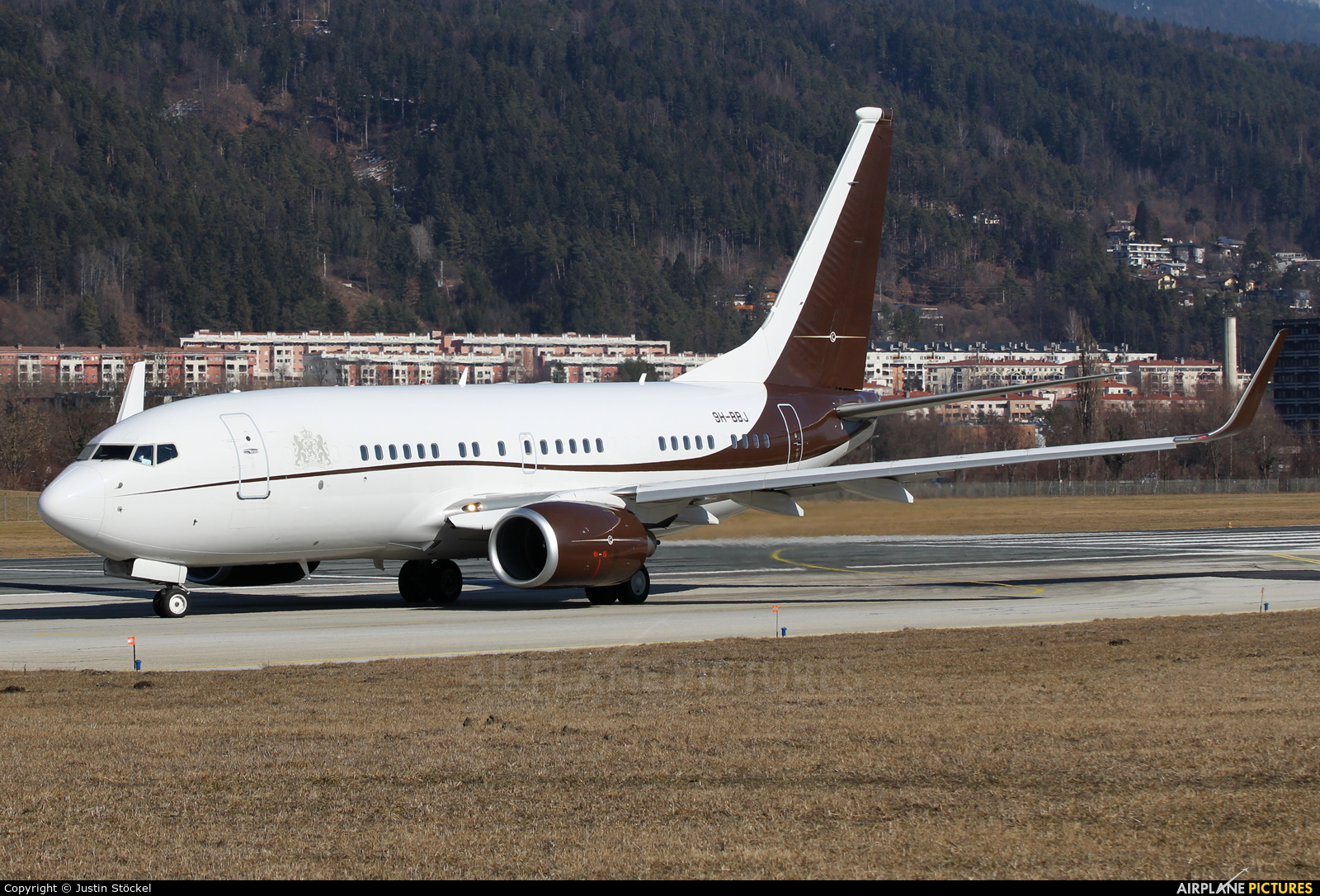 Privajet 9H-BBJ aircraft at Innsbruck