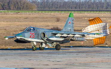 25 - Russia - Air Force Sukhoi Su-25SM
