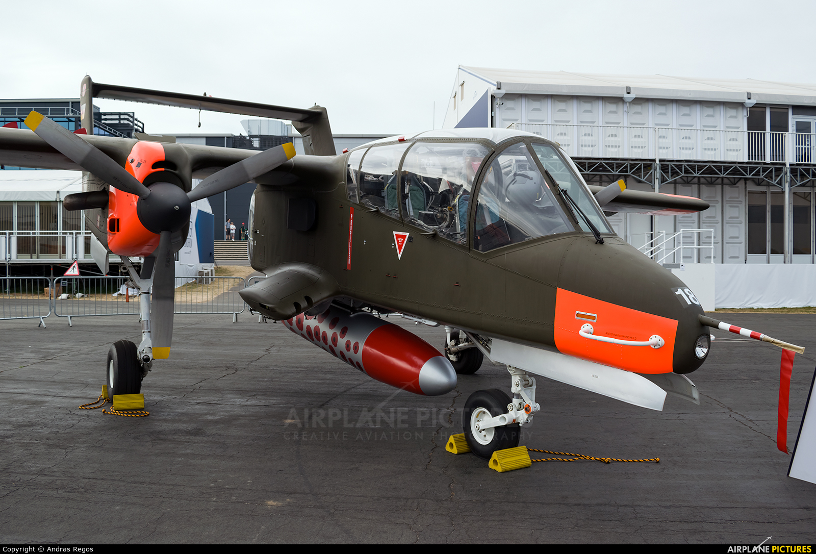Bronco Demo Team G-ONAA aircraft at Farnborough