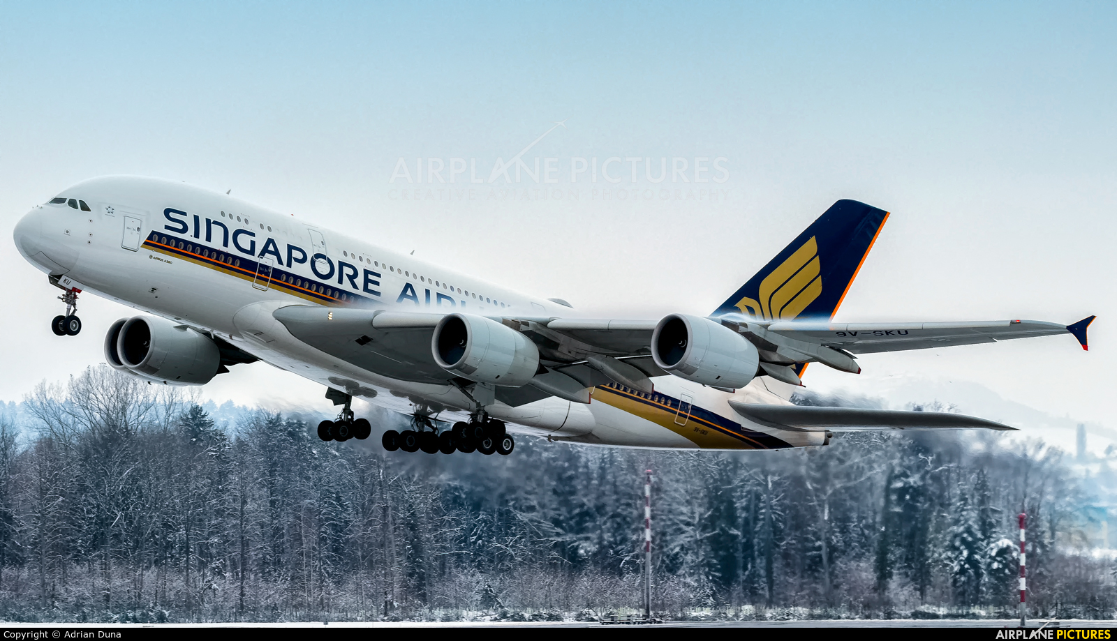 Singapore Airlines 9V-SKU aircraft at Zurich