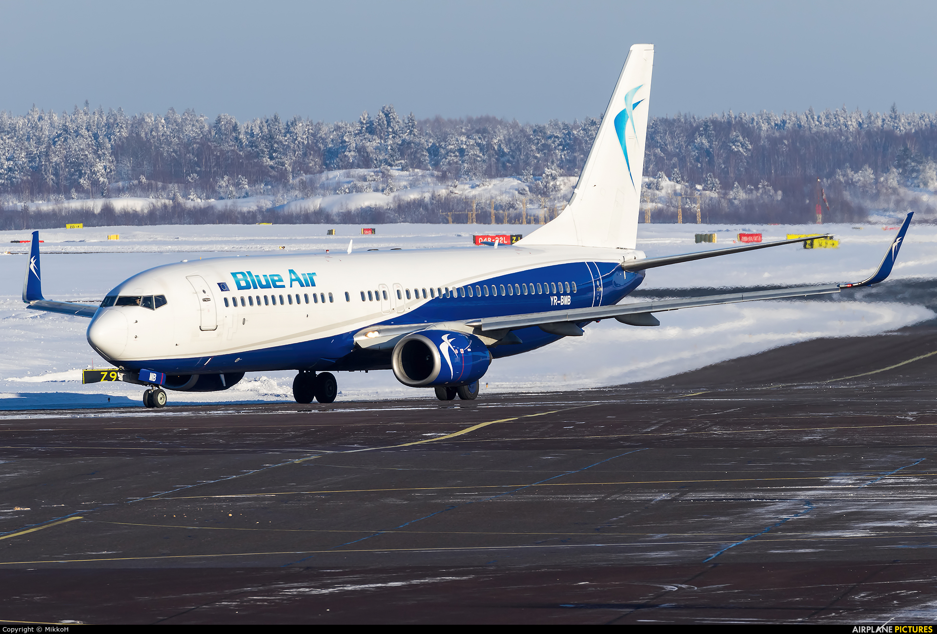 Blue Air YR-BMB aircraft at Helsinki - Vantaa