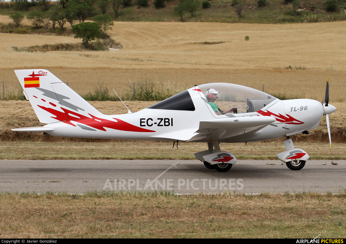 Private EC-ZBI aircraft at Igualada - Odena