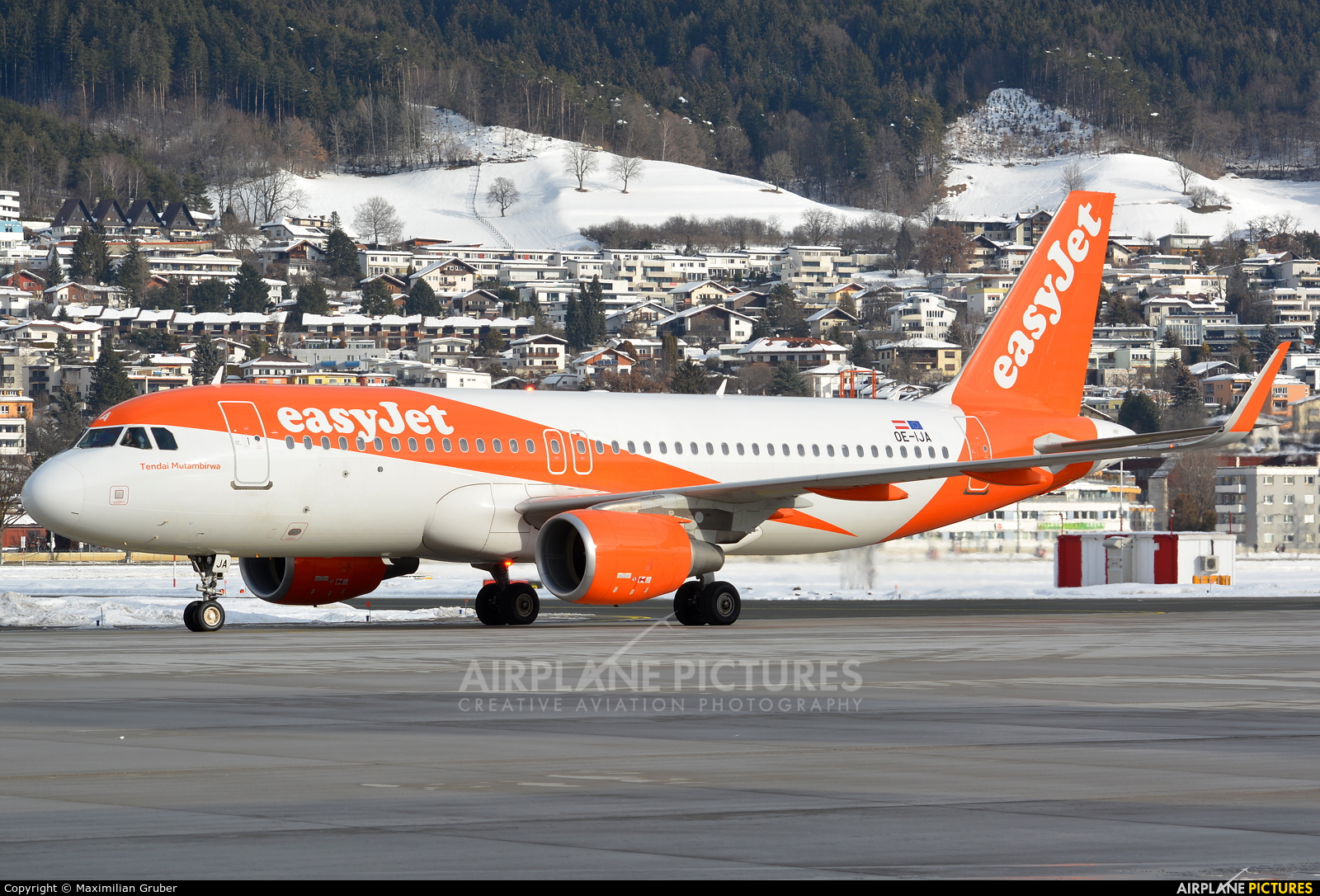 easyJet Europe OE-IJA aircraft at Innsbruck