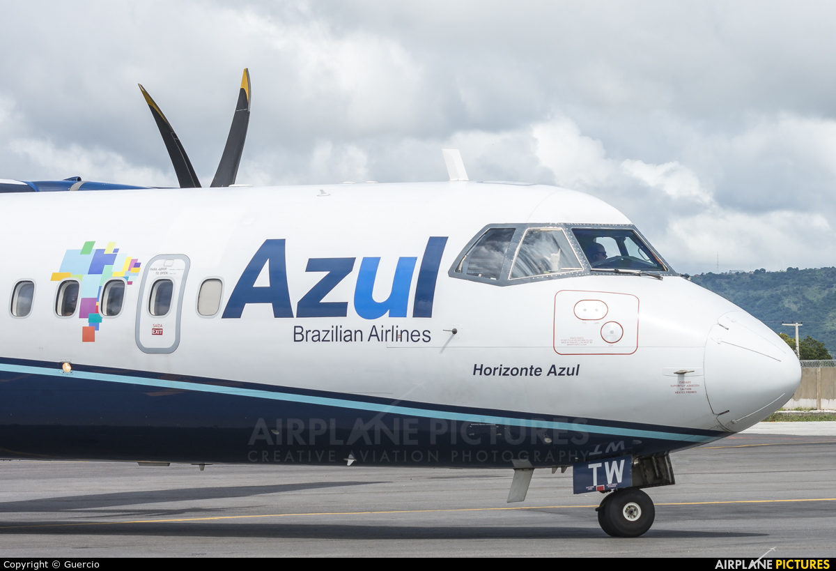 Azul Linhas Aéreas PR-ATW aircraft at Juazeiro do Norte